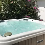 Апартаменты Elisa Seaside Luxury Лоутраки