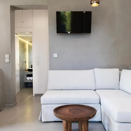 Elisa Seaside Luxury Loutráki