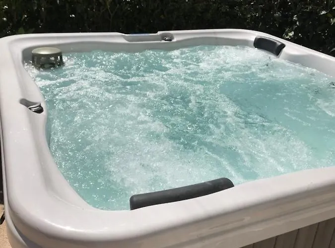 Elisa Seaside Luxury Loutráki