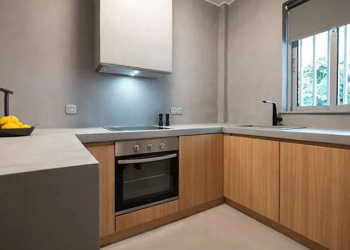 Elisa Seaside Luxury Loutráki